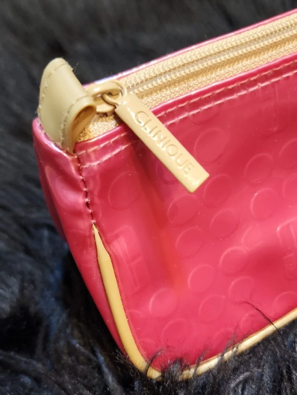 Clinique Hot Pink Cosmetic Pouch Set with Card Case - Picture 2 of 16